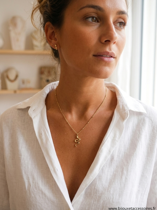 Collier Serpent en Acier Inoxydable  L'Élégance Sauvage
