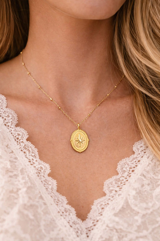 Collier Betty